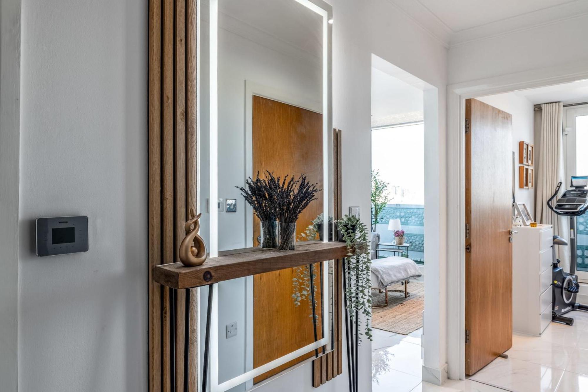 Canary Wharf Retreat With Free Secure Parking London Bagian luar foto