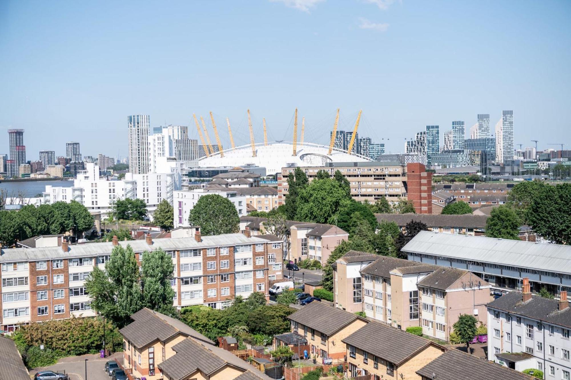 Canary Wharf Retreat With Free Secure Parking London Bagian luar foto