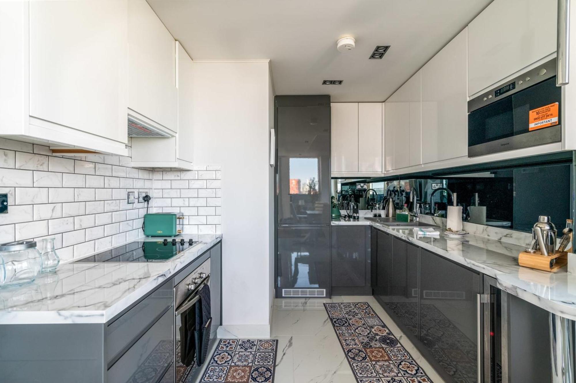 Canary Wharf Retreat With Free Secure Parking London Bagian luar foto