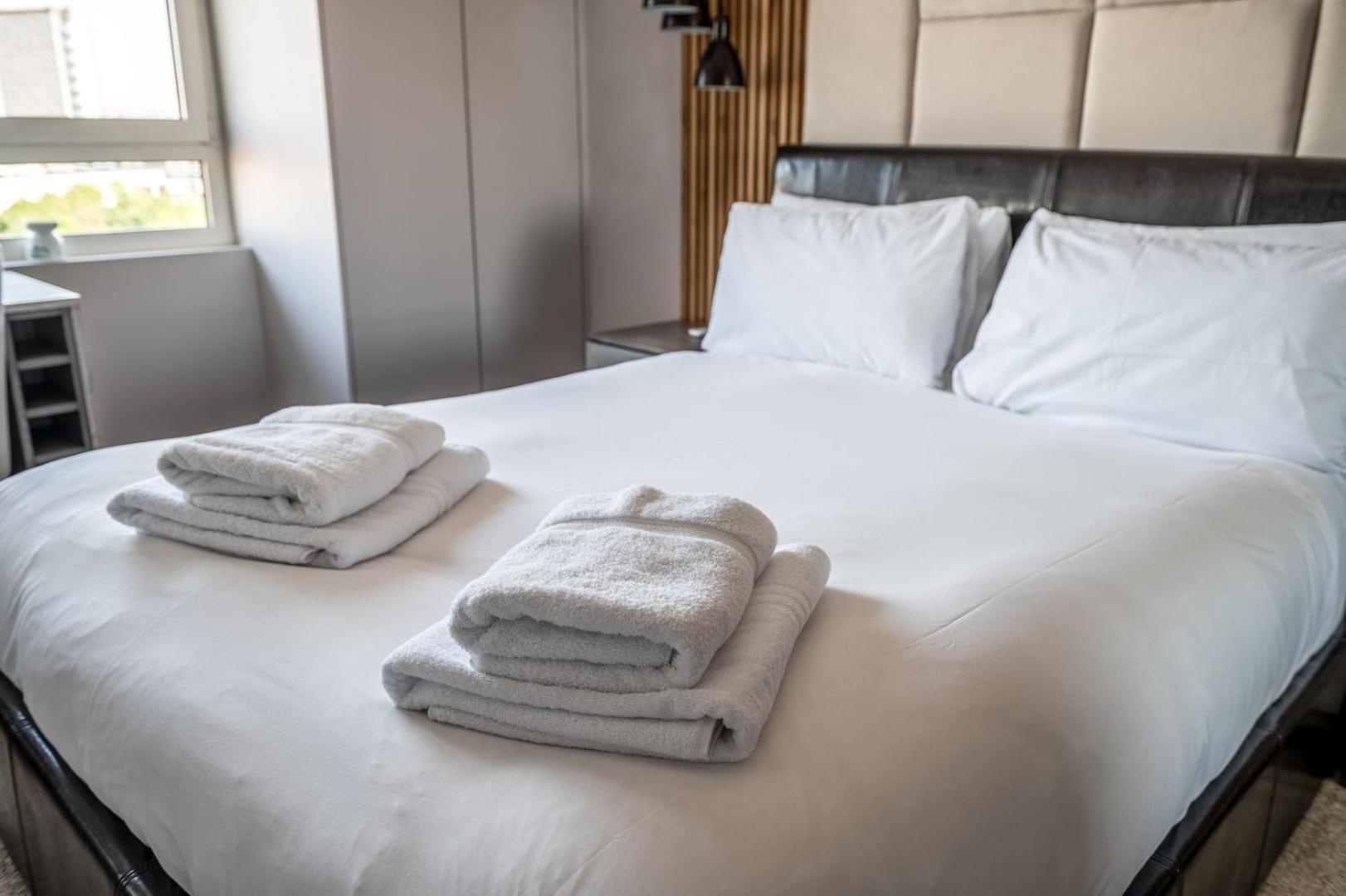 Canary Wharf Retreat With Free Secure Parking London Bagian luar foto