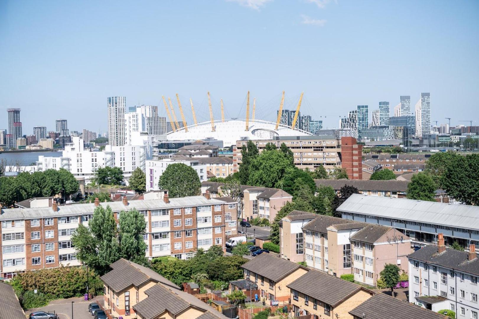 Canary Wharf Retreat With Free Secure Parking London Bagian luar foto